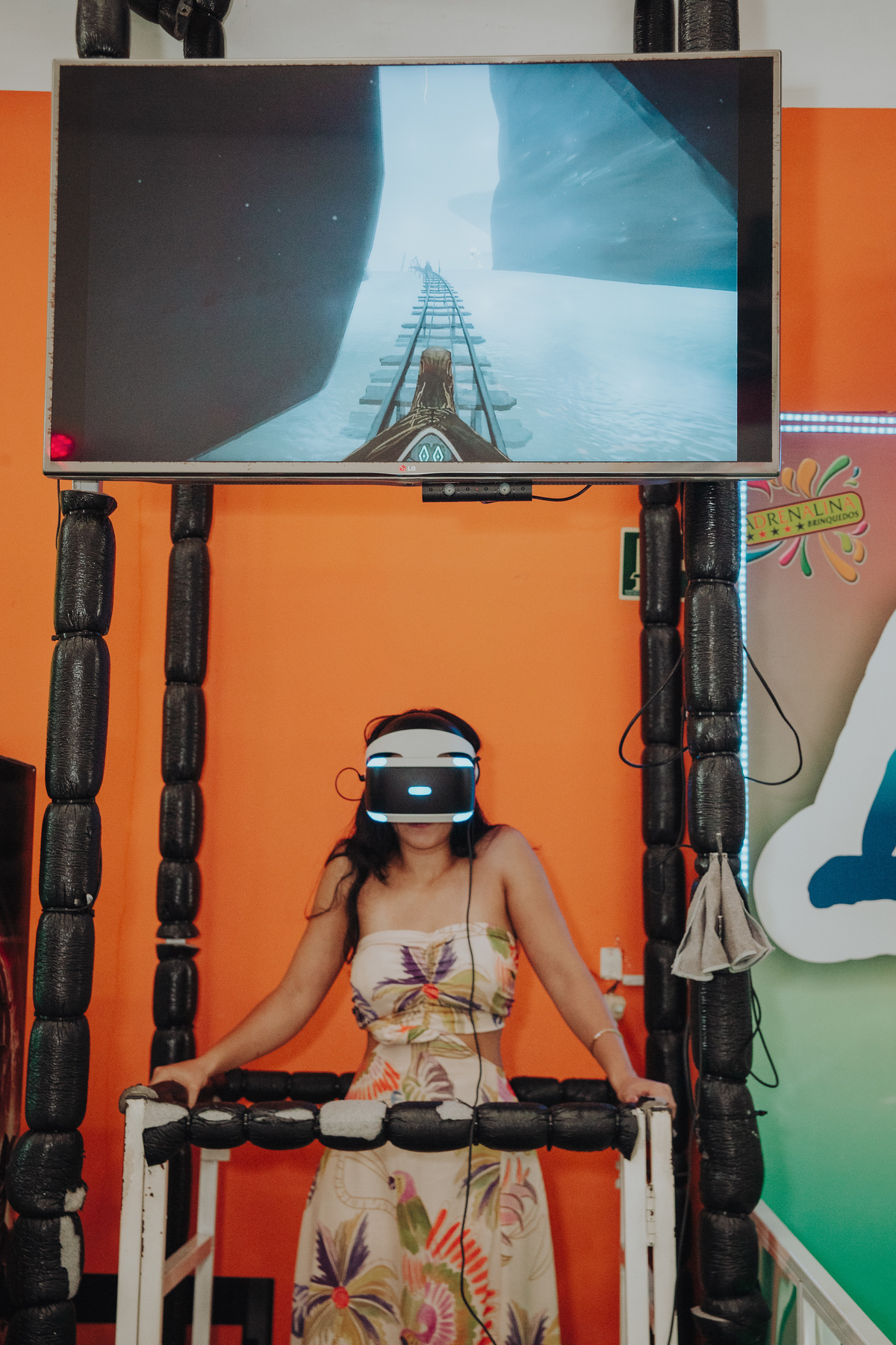 criança-na-realidade-virtual-festa-infantil-rodrigo-bahia-fotógrafo-de-familia-de-mogi-guaçu.jpg