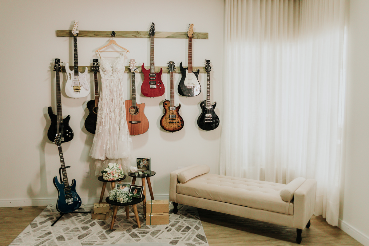 vestido-noiva-guitarras-rodrigo-bahia-fotógrafo-casamento-mogi-guaçu.jpg