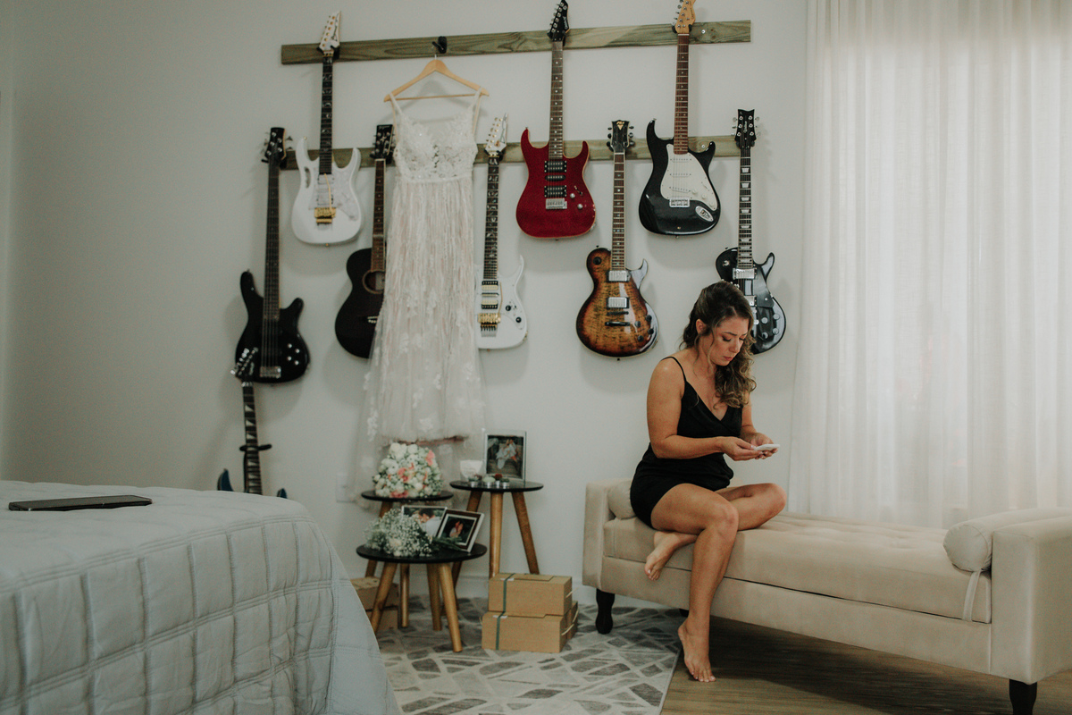 noiva-making-guitarra-rodrigo-bahia-fotógrafo-casamento-mogi-guaçu.jpg