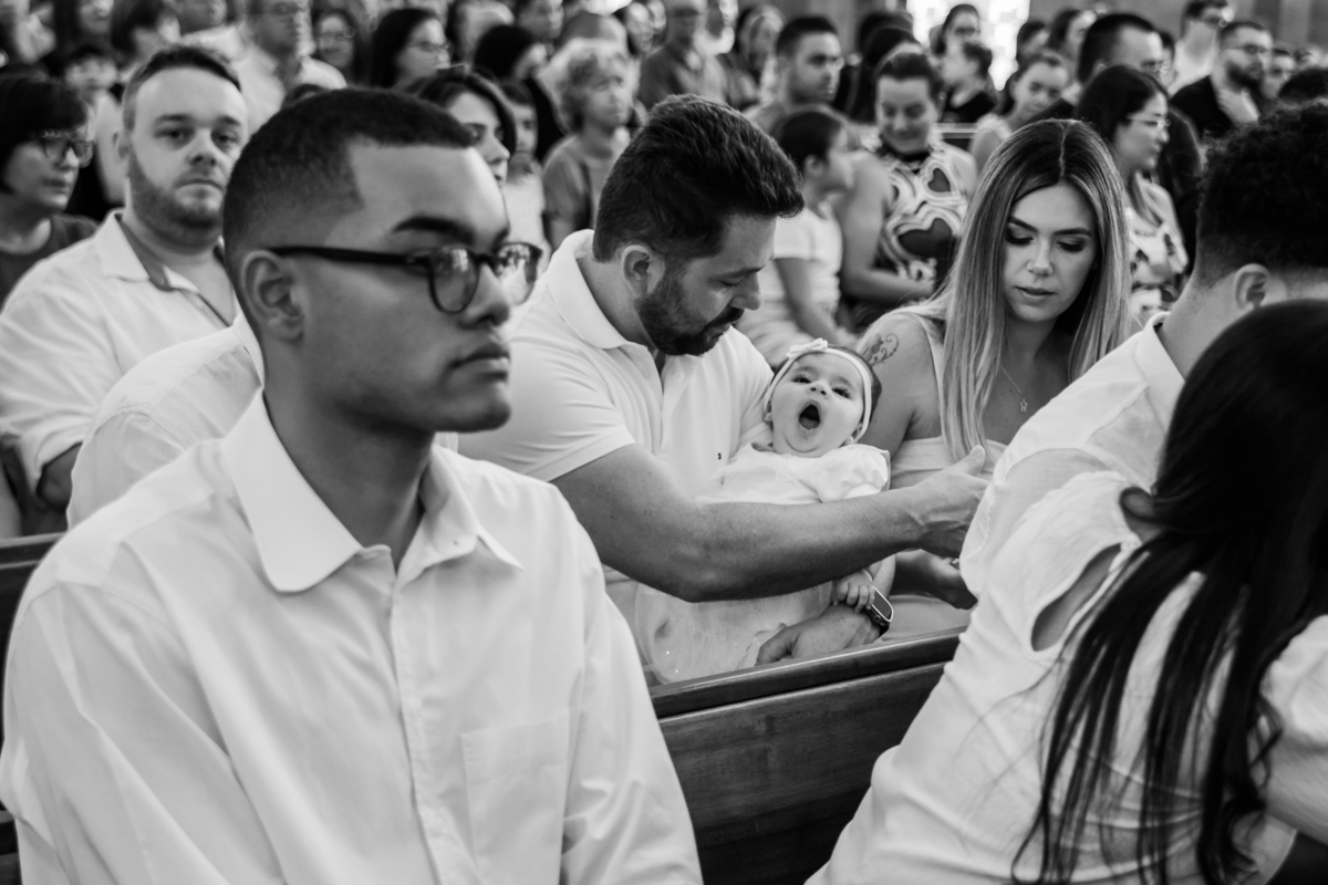 batizado-igreja-rodrigo-bahia-fotógrafo-mogi-guaçu.jpg
