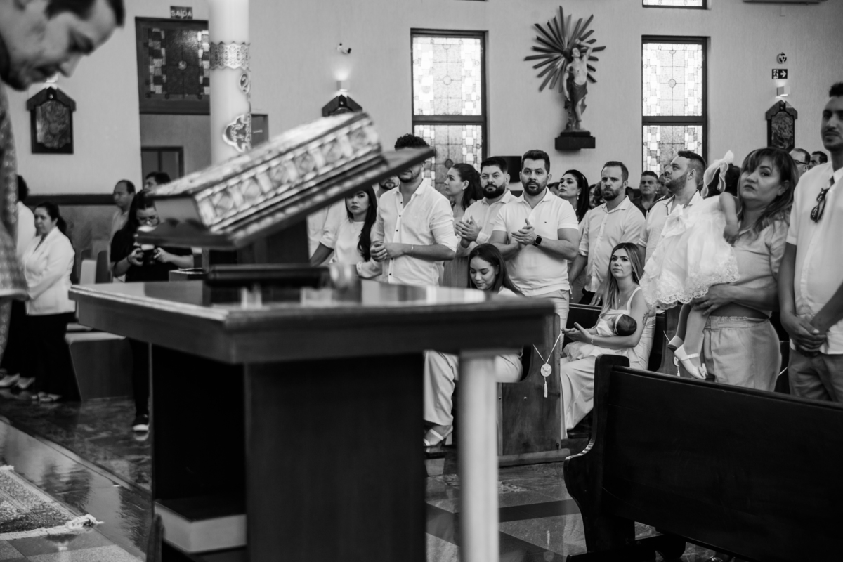 batizado-igreja-rodrigo-bahia-fotógrafo-mogi-guaçu.jpg
