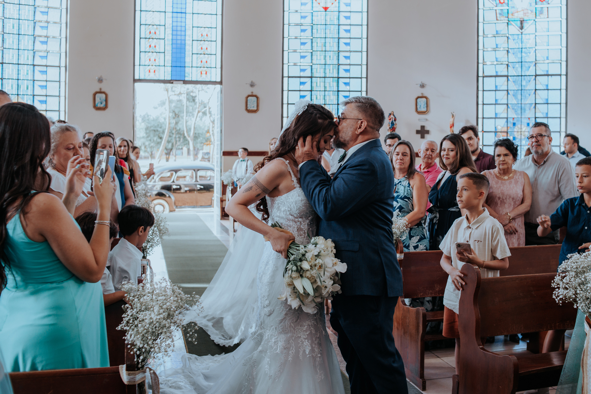 cerimônia-noiva-com-pai-rodrigo-bahia-fotógrafo-casamento-mogi-guaçu.jpg