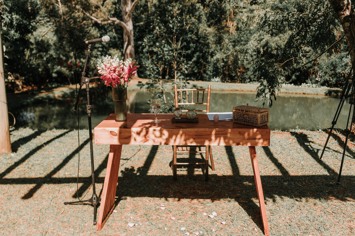 cerimônia-ar-livre-intimista-mesa-rodrigo-bahia-fotógrafo-casamento-mogi-guaçu.jpg