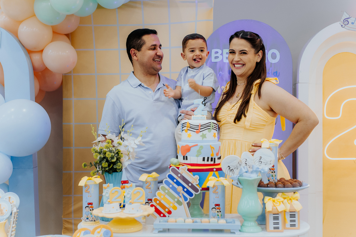benicio-com-os-pais-aniversario-mogi-guacu.jpg