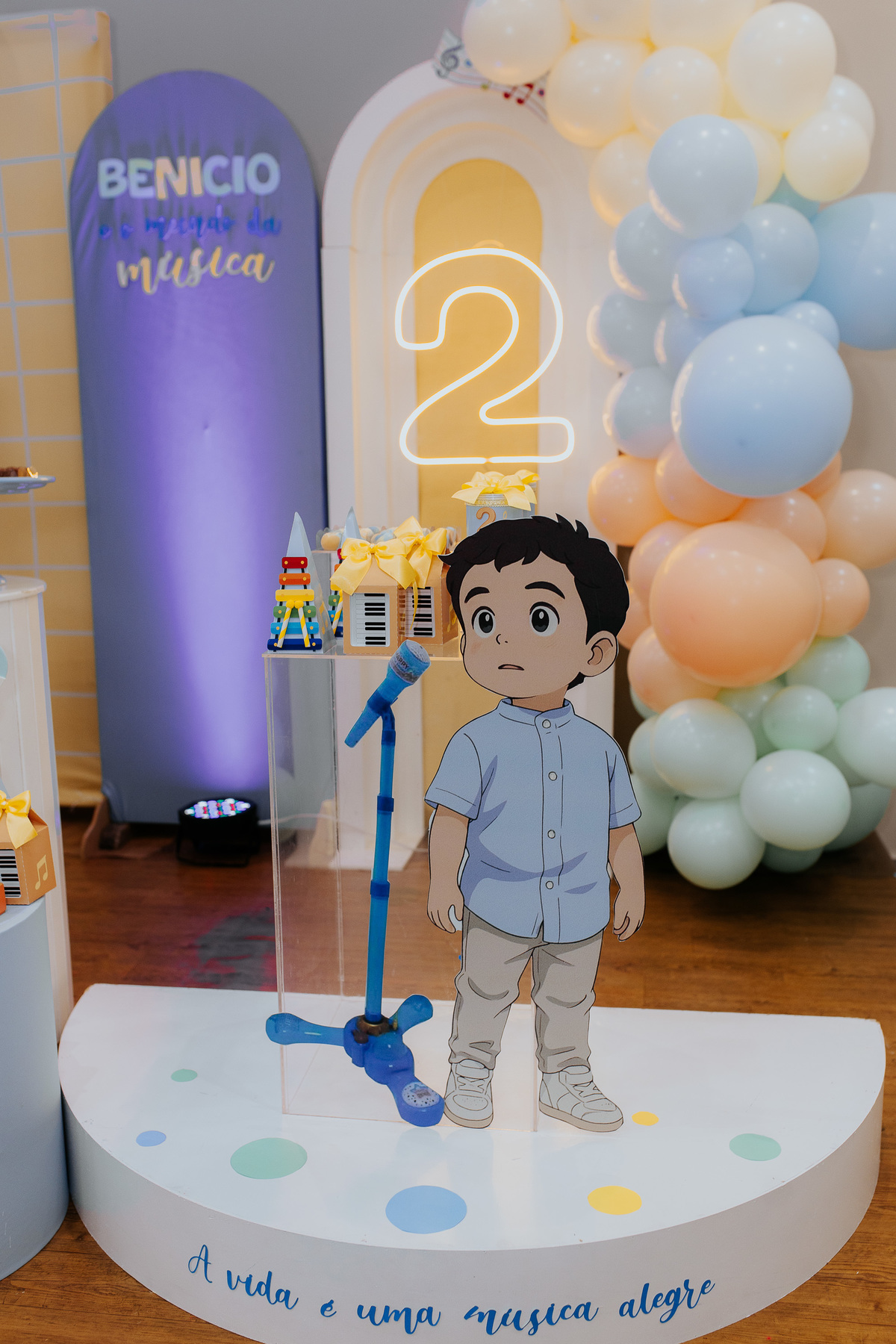 decoracao-aniversario-benicio-tema-musica.jpg