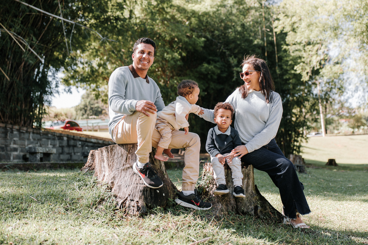 fotografia-de-familia-serra-negra.jpg