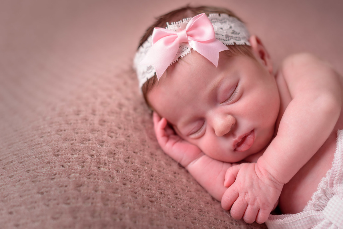 Sessão de recém-nascido (newborn) em estúdio.
Paulo Beato Fotografia