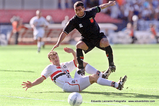 Romário em ação