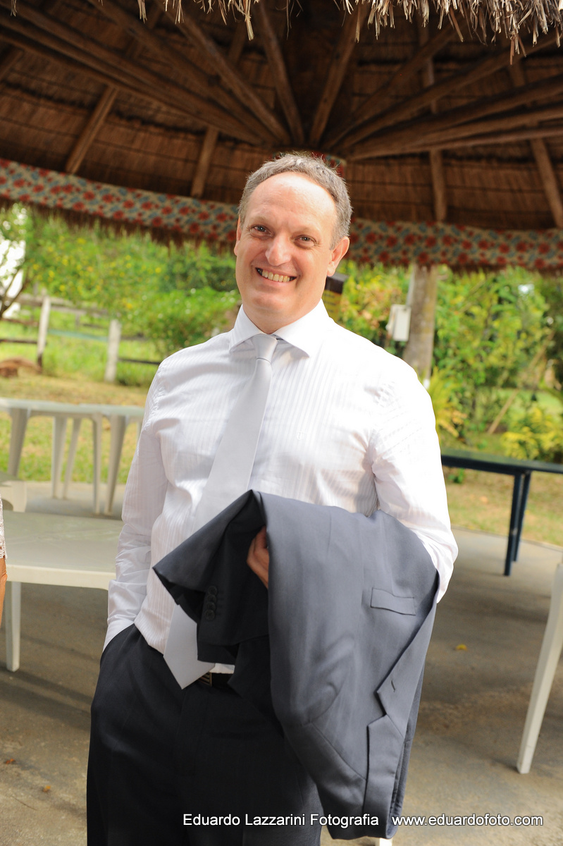 CASAMENTO Priscila e Sergio em TAUBATE  FOTOGRAFO EDUARDO LAZZARINI   BUFFET SABOR E ARTE  PINDAMONHANGABA