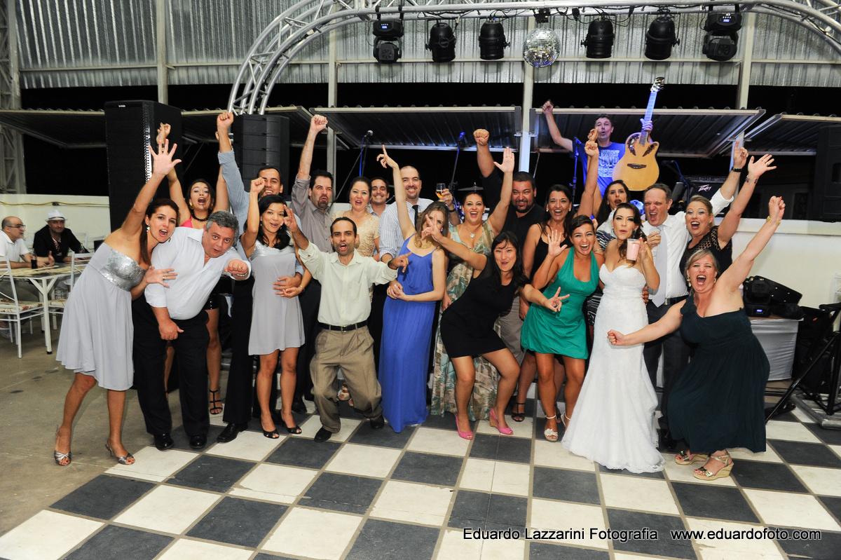 CASAMENTO Priscila e Sergio em TAUBATE  FOTOGRAFO EDUARDO LAZZARINI   BUFFET SABOR E ARTE  PINDAMONHANGABA