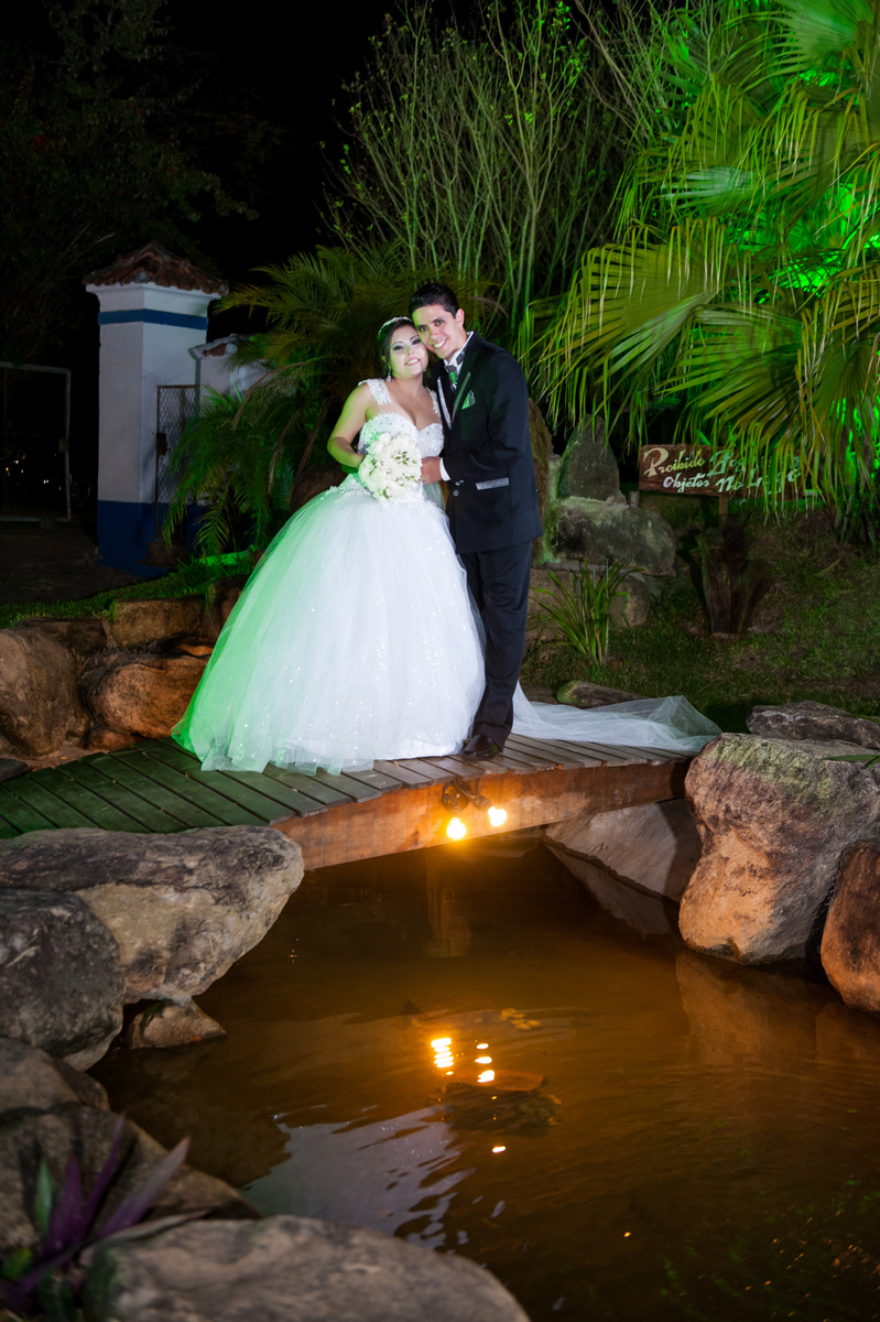 CASAMENTO Vivian e Helton EM TAUBATÉ SP FOTOGRAFO DE CASAMENTOS EDUARDO LAZZARINI