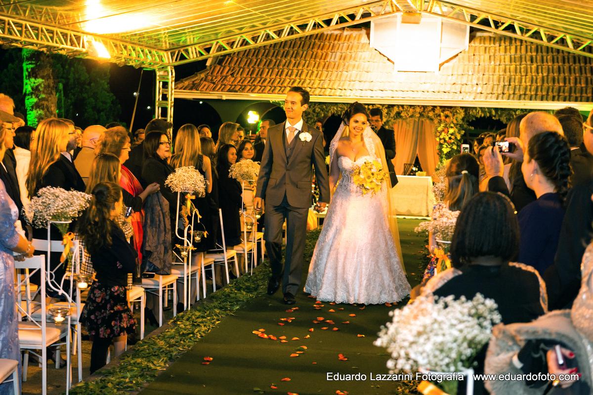 CASAMENTO TAUBATÉ Marilia e Tiago FOTOGRAFO EDUARDO LAZZARINI FOTOGRAFO DE CASAMENTOS EM TAUBATE SP