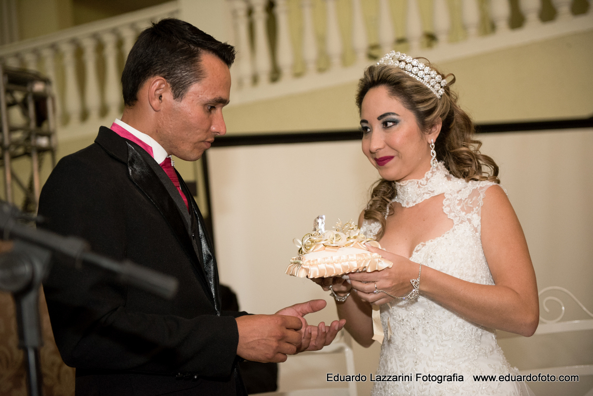 CASAMENTO TAUBATÉ Daniela e André FOTOGRAFO EDUARDO LAZZARINI FOTOGRAFO DE CASAMENTOS EM TAUBATE SP