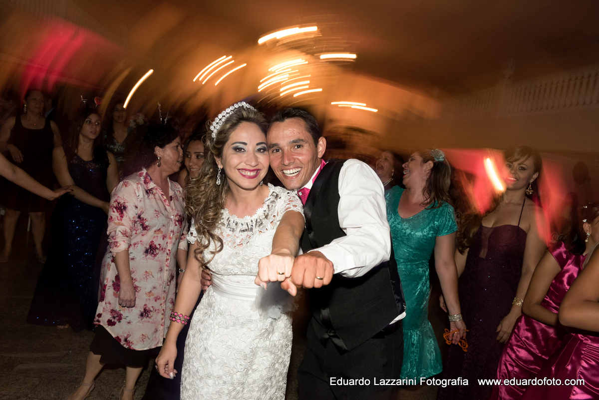 CASAMENTO TAUBATÉ Daniela e André FOTOGRAFO EDUARDO LAZZARINI FOTOGRAFO DE CASAMENTOS EM TAUBATE SP