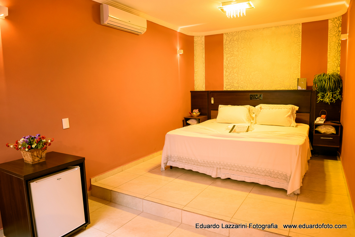 FOTOGRAFIA CORPORATIVA EMPRESARIAL TAUBATE SP Motel do Vale FOTÓGRAFO EDUARDO LAZZARINI