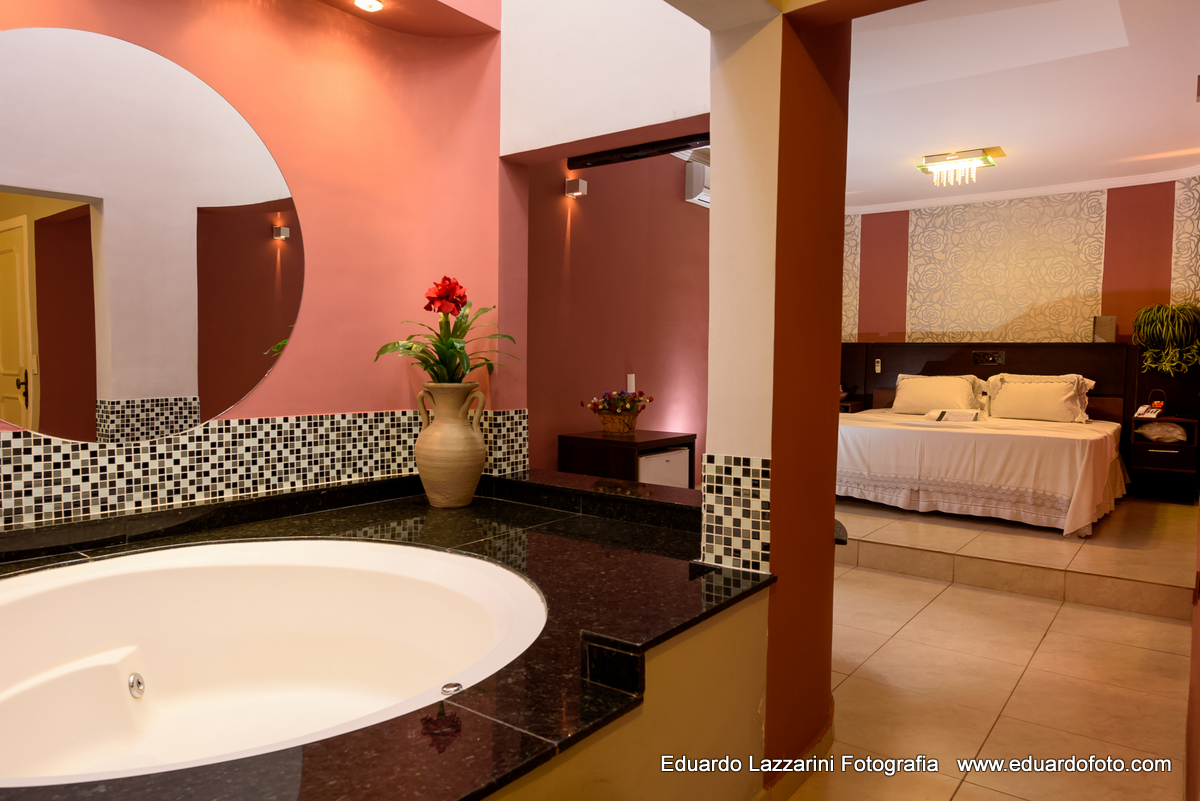 FOTOGRAFIA CORPORATIVA EMPRESARIAL TAUBATE SP Motel do Vale FOTÓGRAFO EDUARDO LAZZARINI