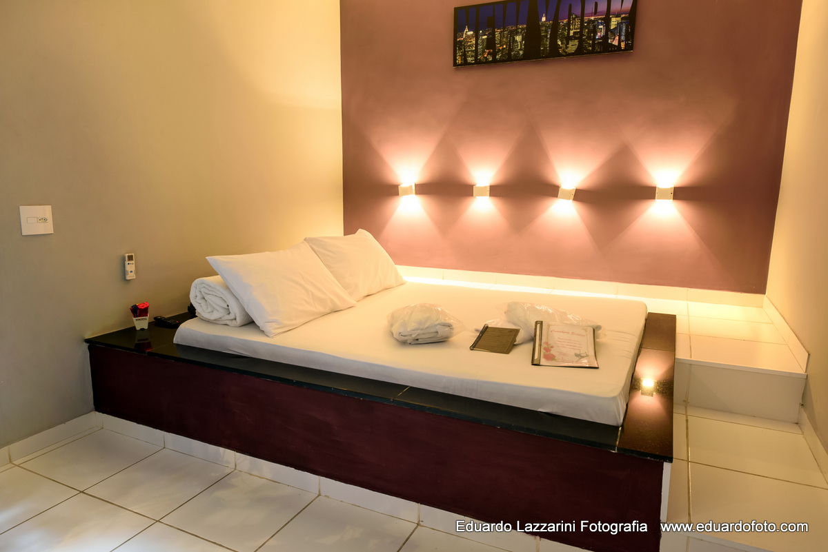 FOTOGRAFIA CORPORATIVA EMPRESARIAL TAUBATE SP Motel do Vale FOTÓGRAFO EDUARDO LAZZARINI