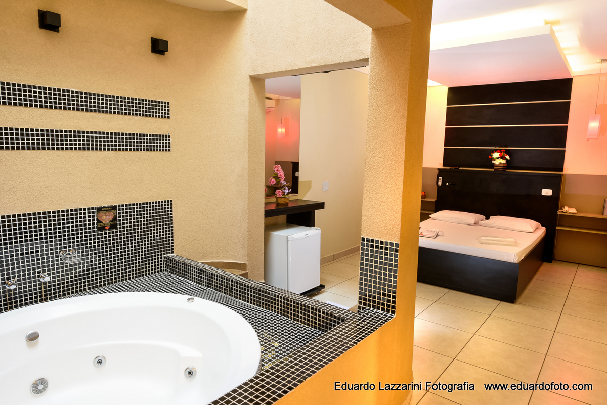 FOTOGRAFIA CORPORATIVA EMPRESARIAL TAUBATE SP Motel do Vale FOTÓGRAFO EDUARDO LAZZARINI