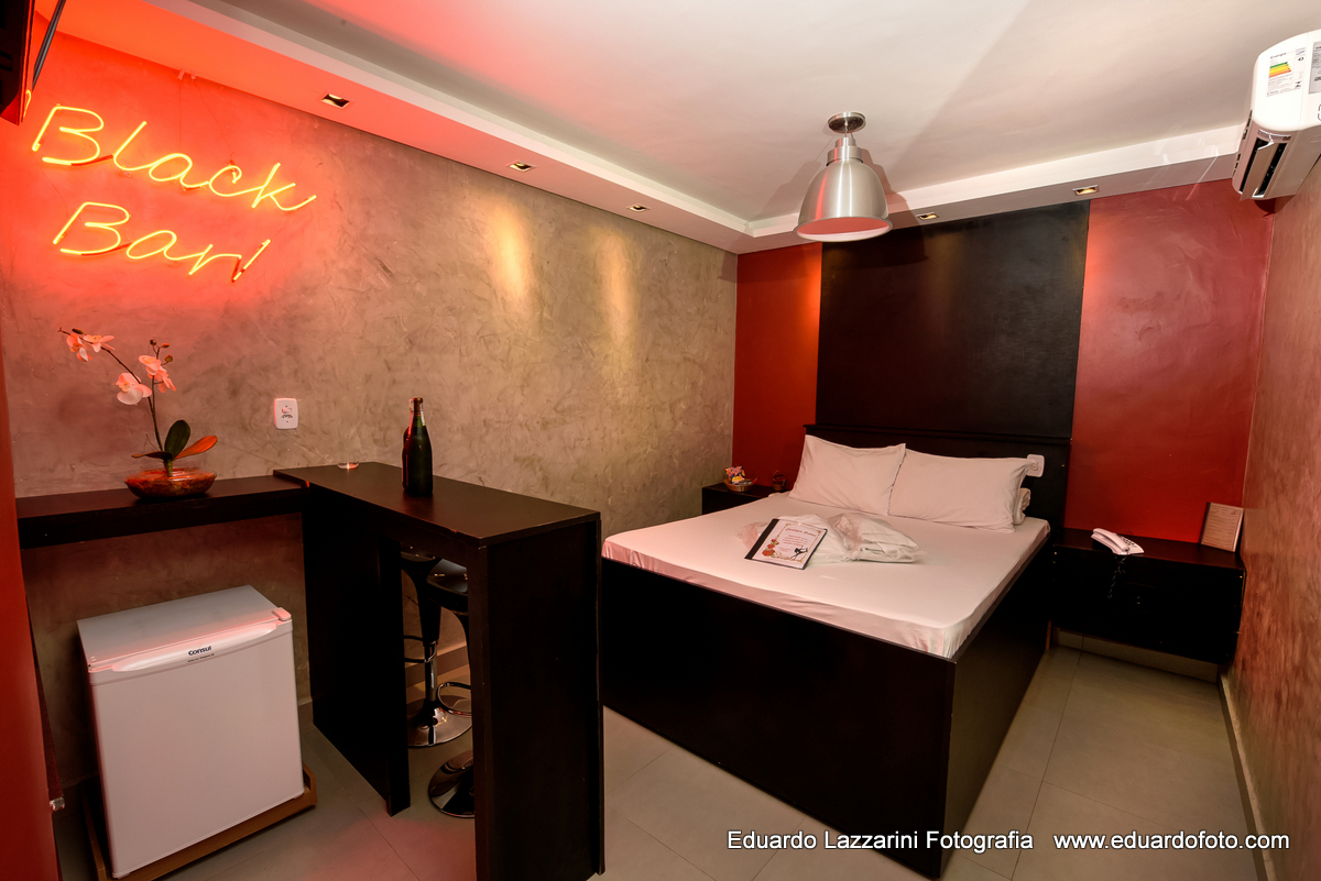 FOTOGRAFIA CORPORATIVA EMPRESARIAL TAUBATE SP Motel do Vale FOTÓGRAFO EDUARDO LAZZARINI