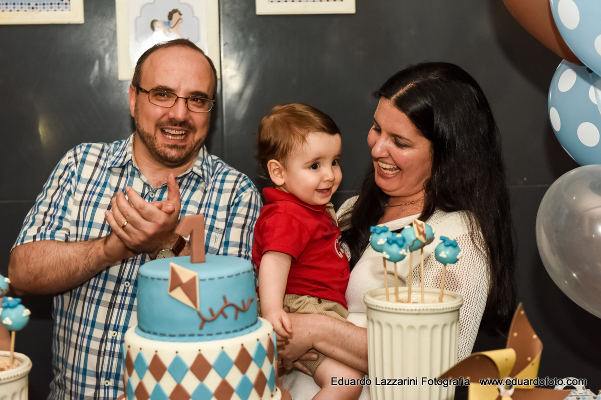 ANIVERSÁRIO TAUBATÉ Rodrigo 1 ano FOTOGRAFO EDUARDO LAZZARINI FOTOGRAFO DE ANIVERSÁRIOS EM TAUBATE SP
