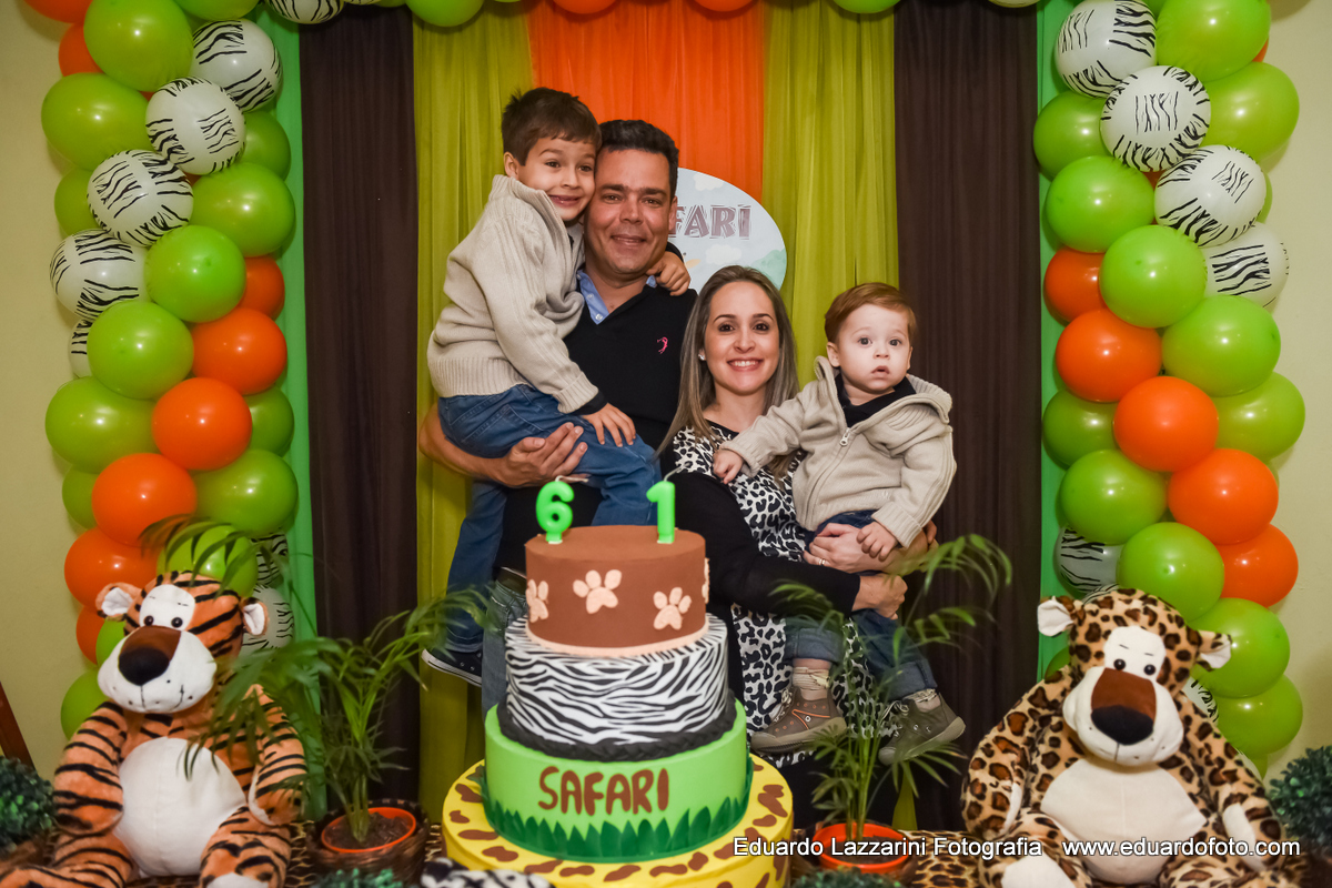 ANIVERSÁRIO TAUBATÉ aniversário dos irmãos Diego e Joaõ lucas FOTOGRAFO EDUARDO LAZZARINI FOTOGRAFO DE ANIVERSÁRIOS EM TAUBATE SP