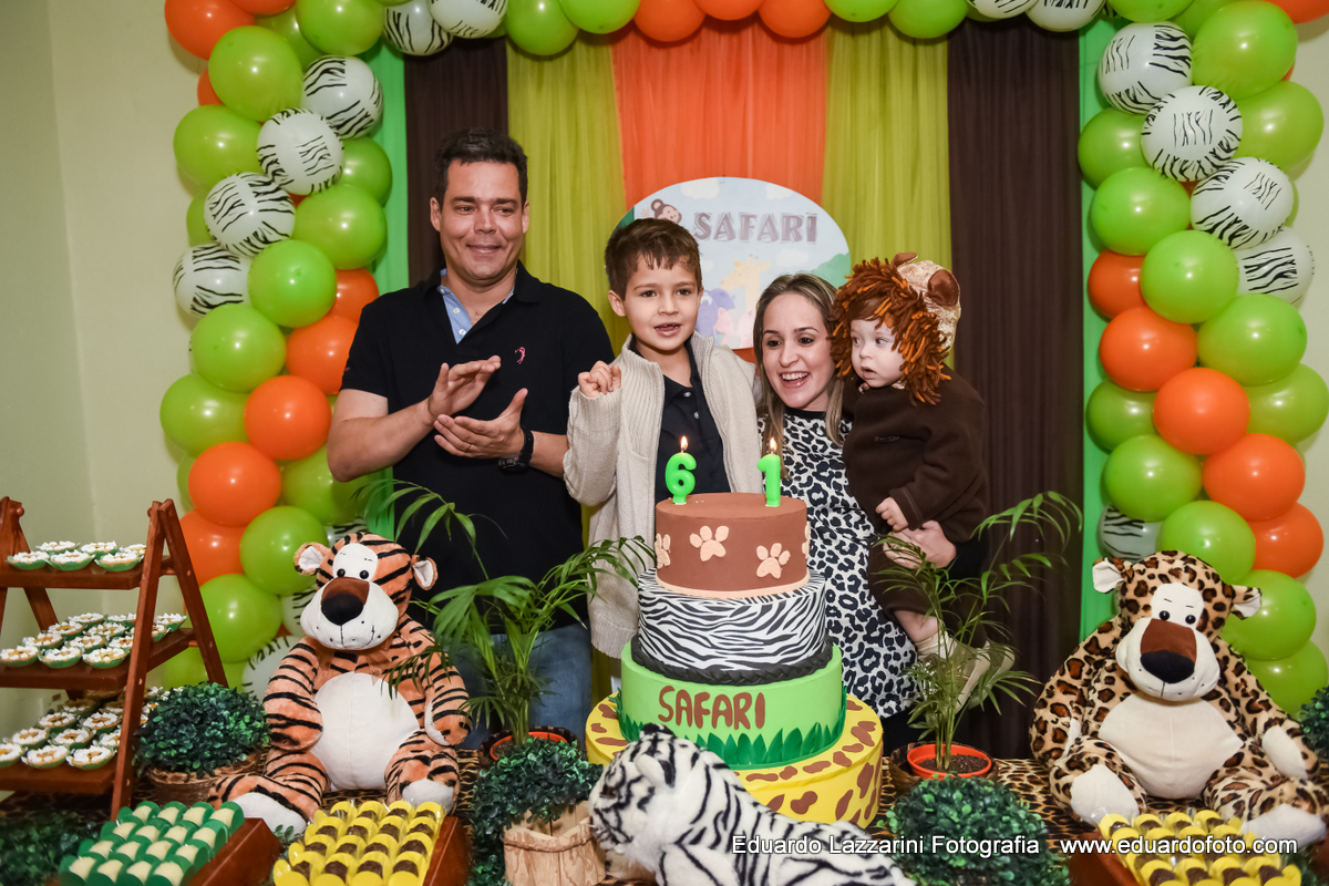 ANIVERSÁRIO TAUBATÉ aniversário dos irmãos Diego e Joaõ lucas FOTOGRAFO EDUARDO LAZZARINI FOTOGRAFO DE ANIVERSÁRIOS EM TAUBATE SP