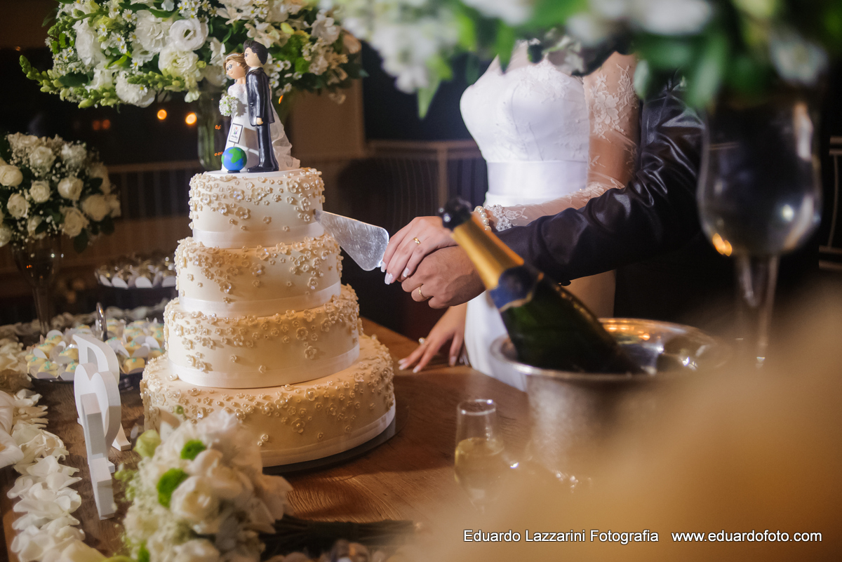 CASAMENTO TAUBATÉ Renata e Guilherme FOTOGRAFO EDUARDO LAZZARINI FOTOGRAFO DE CASAMENTOS EM TAUBATE SP