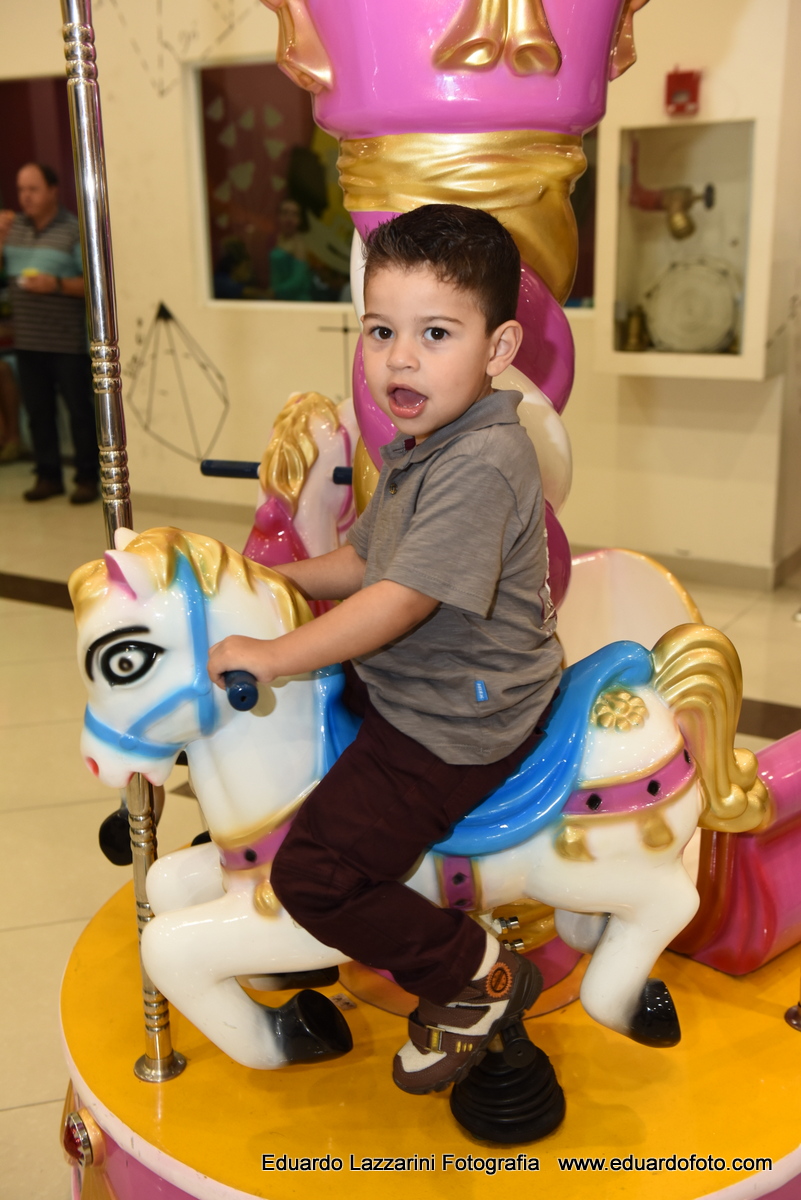 ANIVERSÁRIO TAUBATÉ Kauan 3 anos FOTOGRAFO EDUARDO LAZZARINI FOTOGRAFO DE ANIVERSÁRIOS EM TAUBATE SP