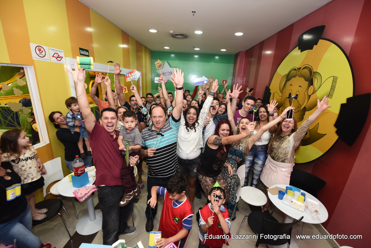 ANIVERSÁRIO TAUBATÉ Kauan 3 anos FOTOGRAFO EDUARDO LAZZARINI FOTOGRAFO DE ANIVERSÁRIOS EM TAUBATE SP