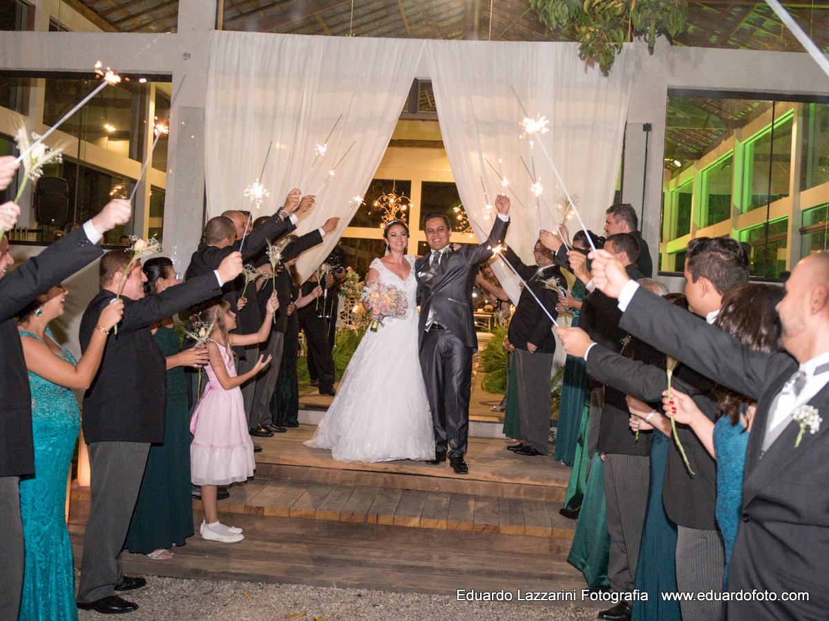 CASAMENTO TAUBATÉ Fabiane e Erick FOTOGRAFO EDUARDO LAZZARINI FOTOGRAFO DE CASAMENTOS EM TAUBATE SP