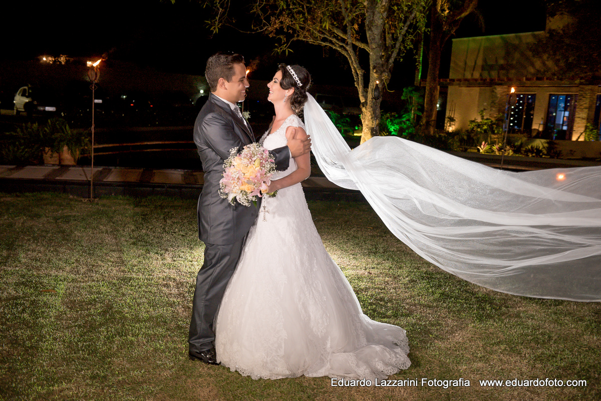 CASAMENTO TAUBATÉ Fabiane e Erick FOTOGRAFO EDUARDO LAZZARINI FOTOGRAFO DE CASAMENTOS EM TAUBATE SP