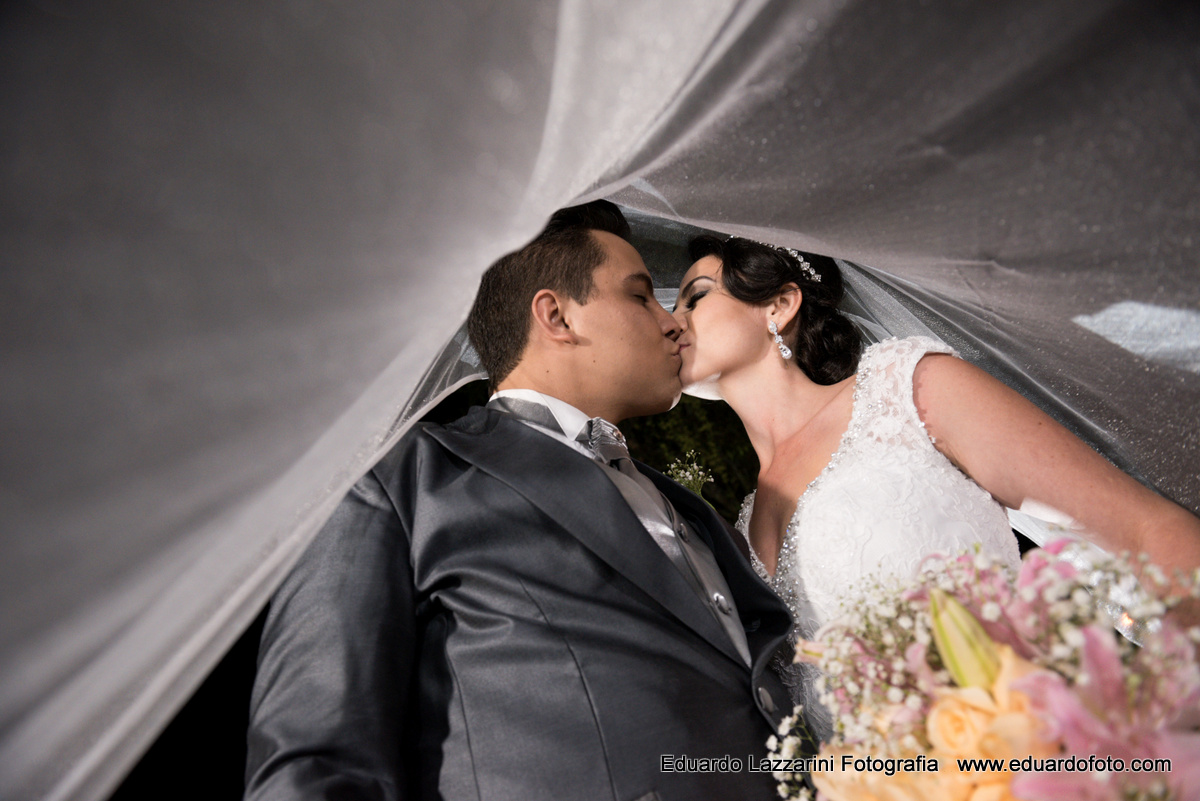 CASAMENTO TAUBATÉ Fabiane e Erick FOTOGRAFO EDUARDO LAZZARINI FOTOGRAFO DE CASAMENTOS EM TAUBATE SP