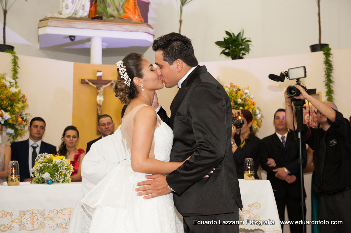 CASAMENTO TAUBATÉ Vanessa e Lucas FOTOGRAFO EDUARDO LAZZARINI FOTOGRAFO DE CASAMENTOS EM TAUBATE SP