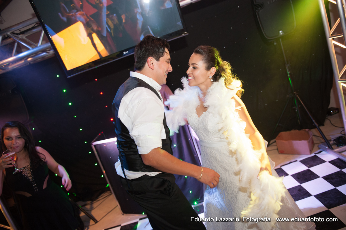 CASAMENTO TAUBATÉ Vanessa e Lucas FOTOGRAFO EDUARDO LAZZARINI FOTOGRAFO DE CASAMENTOS EM TAUBATE SP