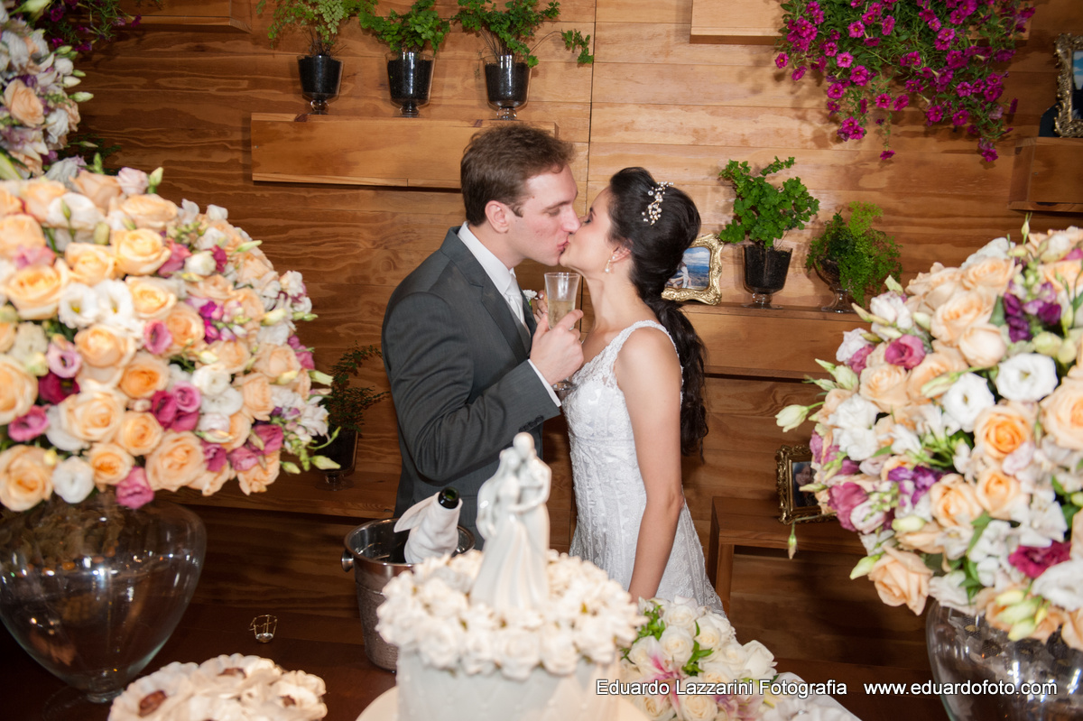CASAMENTO TAUBATÉ Thayene e Paulo FOTOGRAFO EDUARDO LAZZARINI FOTOGRAFO DE CASAMENTOS EM TAUBATE SP