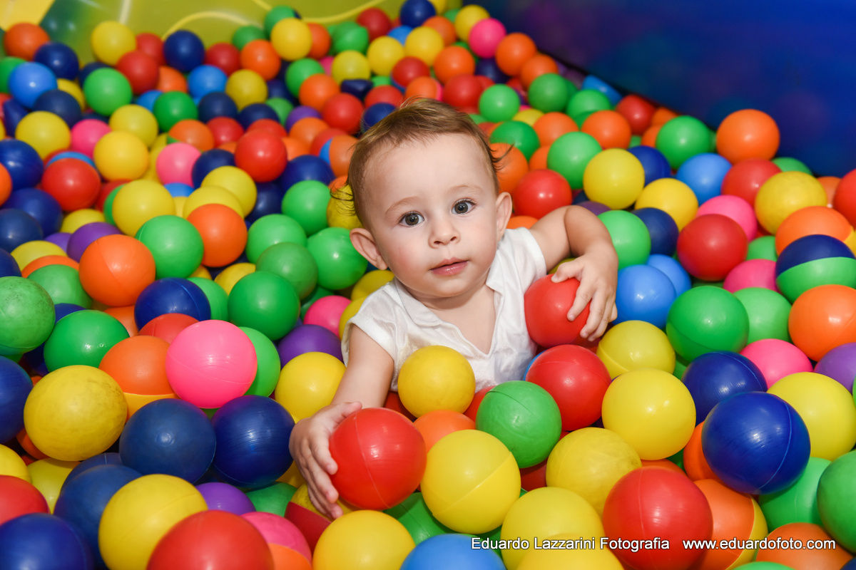 ANIVERSÁRIO TAUBATÉ Gustavo 1 ano FOTOGRAFO EDUARDO LAZZARINI FOTOGRAFO DE ANIVERSÁRIOS EM TAUBATE SP