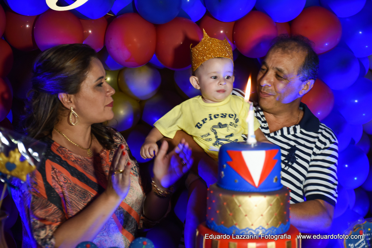 ANIVERSÁRIO TAUBATÉ Gustavo 1 ano FOTOGRAFO EDUARDO LAZZARINI FOTOGRAFO DE ANIVERSÁRIOS EM TAUBATE SP