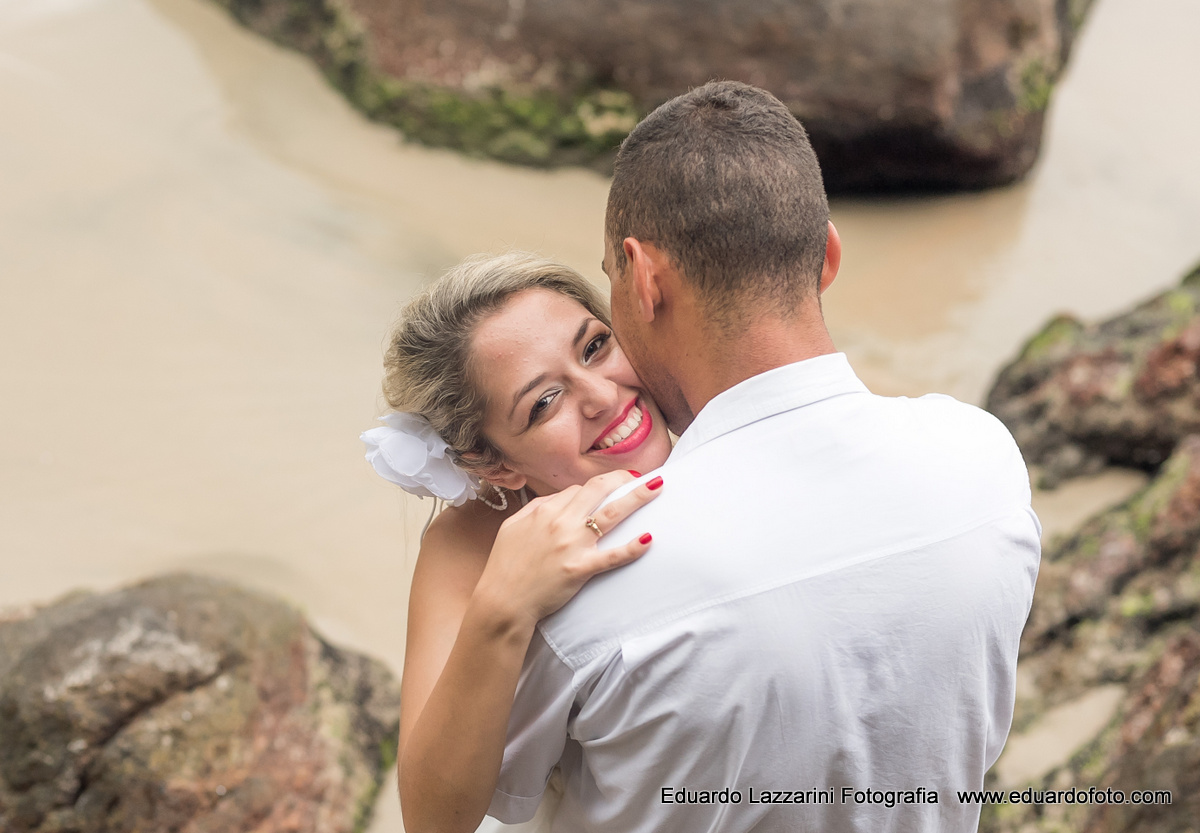 CASAMENTO TAUBATÉ ENSAIO Carol e Felipe FOTOGRAFO EDUARDO LAZZARINI FOTOGRAFO DE CASAMENTOS EM TAUBATE SP