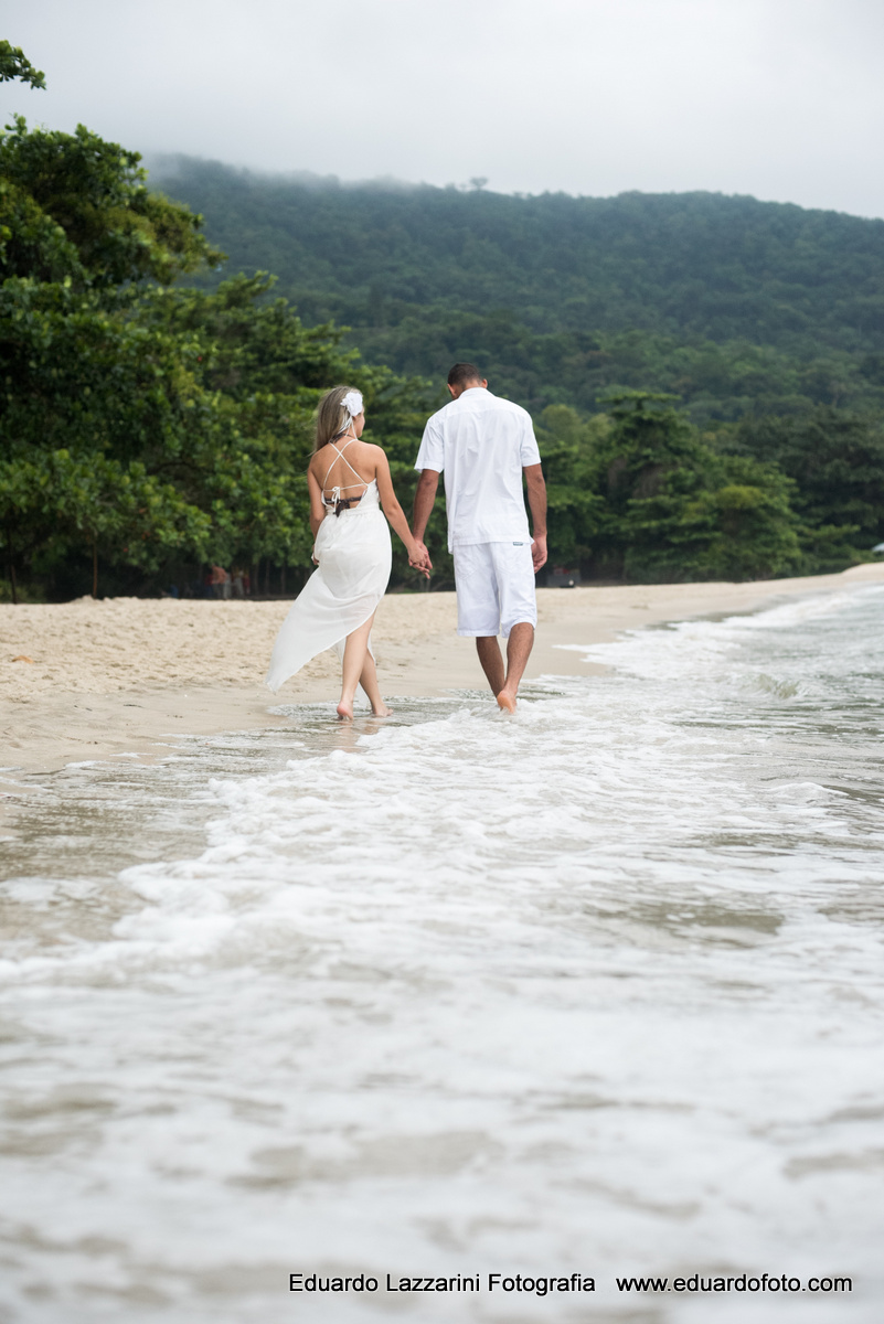 CASAMENTO TAUBATÉ ENSAIO Carol e Felipe FOTOGRAFO EDUARDO LAZZARINI FOTOGRAFO DE CASAMENTOS EM TAUBATE SP