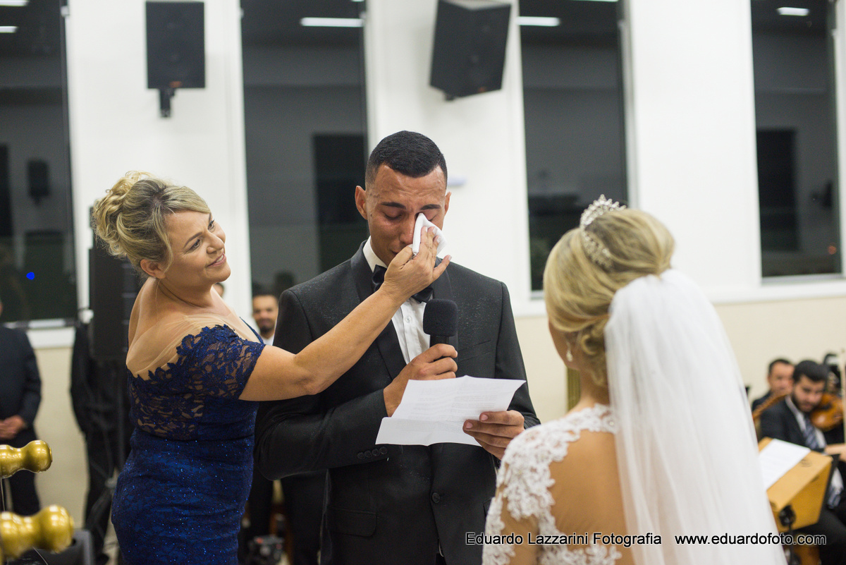 CASAMENTO TAUBATÉ Carol e Felipe FOTOGRAFO EDUARDO LAZZARINI FOTOGRAFO DE CASAMENTOS EM TAUBATE SP
