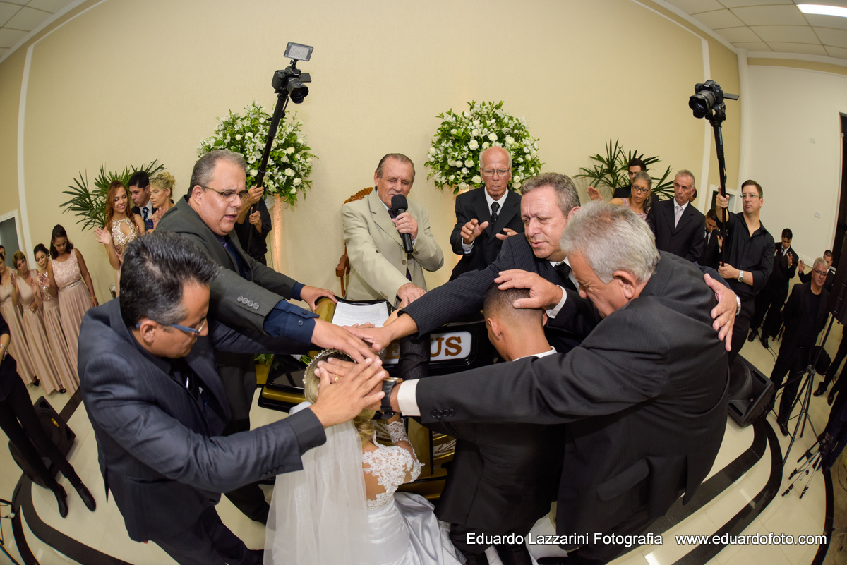 CASAMENTO TAUBATÉ Carol e Felipe FOTOGRAFO EDUARDO LAZZARINI FOTOGRAFO DE CASAMENTOS EM TAUBATE SP