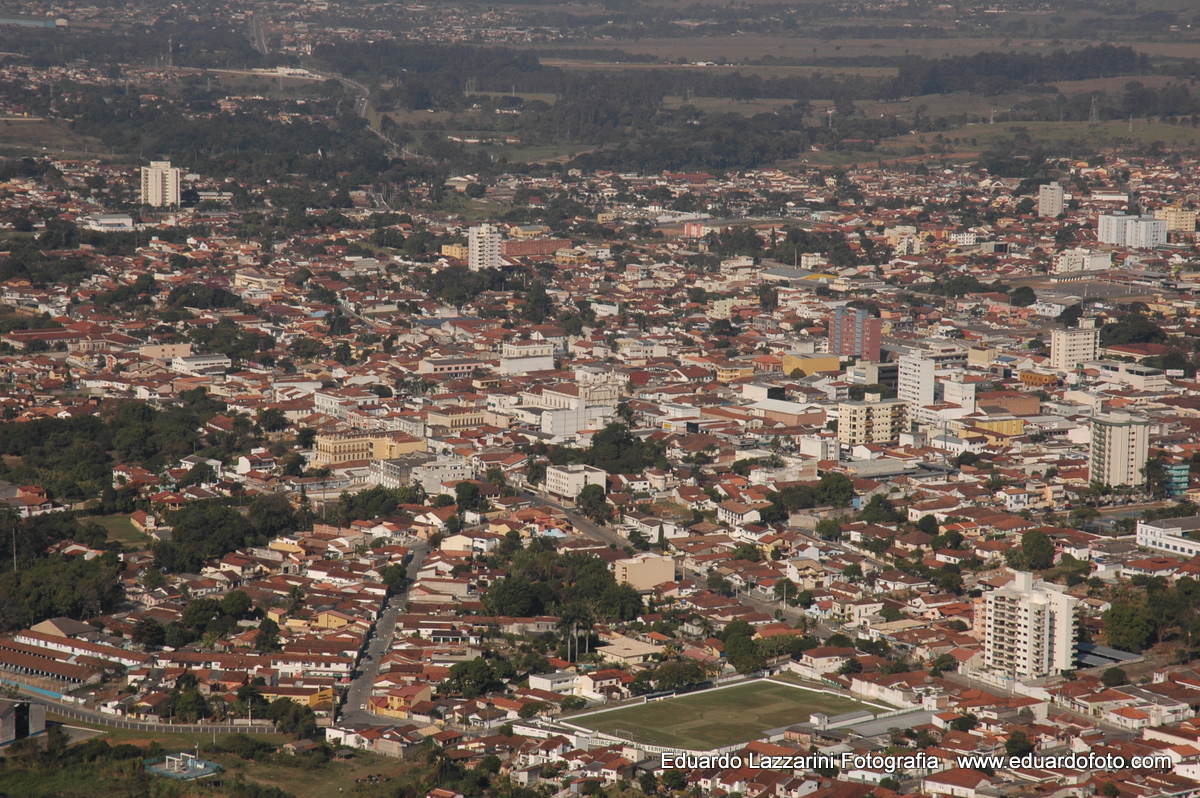 FOTOGRAFIA CORPORATIVA EMPRESARIAL TAUBATE SP fotos aereas FOTÓGRAFO EDUARDO LAZZARINI