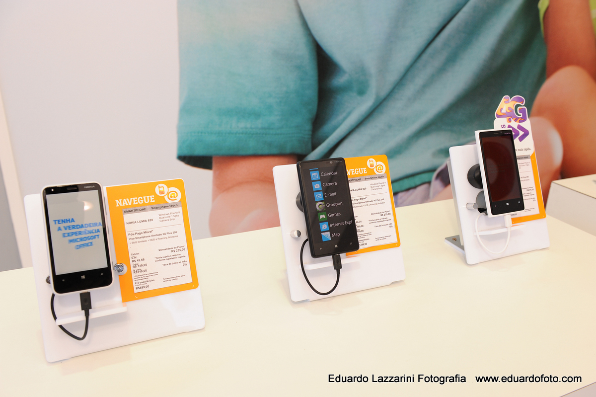 FOTOGRAFIA CORPORATIVA EMPRESARIAL TAUBATE SP Estande Vivo FOTÓGRAFO EDUARDO LAZZARINI