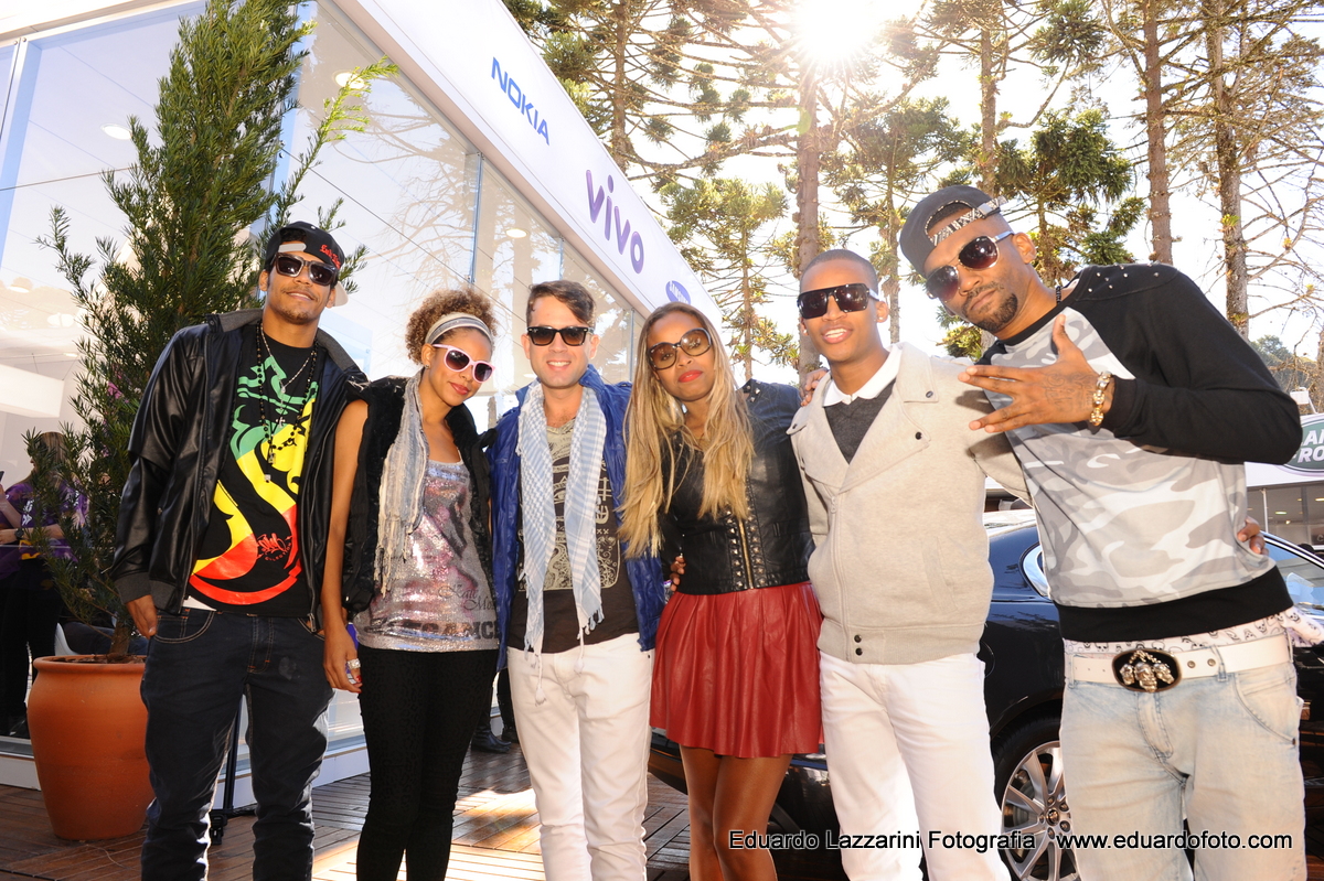 FOTOGRAFIA CORPORATIVA EMPRESARIAL TAUBATE SP Estande Vivo FOTÓGRAFO EDUARDO LAZZARINI