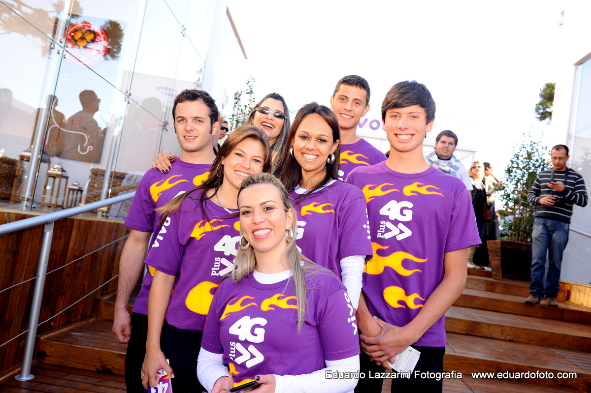 FOTOGRAFIA CORPORATIVA EMPRESARIAL TAUBATE SP Estande Vivo FOTÓGRAFO EDUARDO LAZZARINI