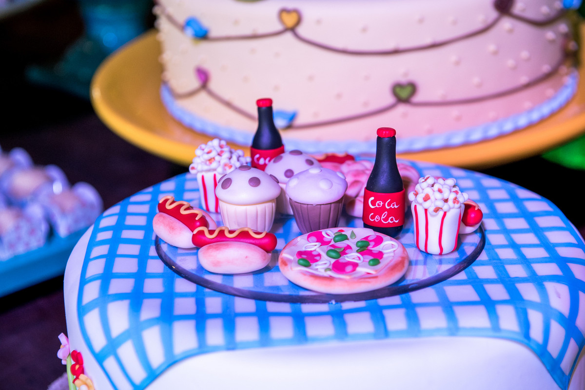 ANIVERSÁRIO TAUBATÉ Maria Clara 10 anos FOTOGRAFO EDUARDO LAZZARINI FOTOGRAFO DE ANIVERSÁRIOS EM TAUBATE SP