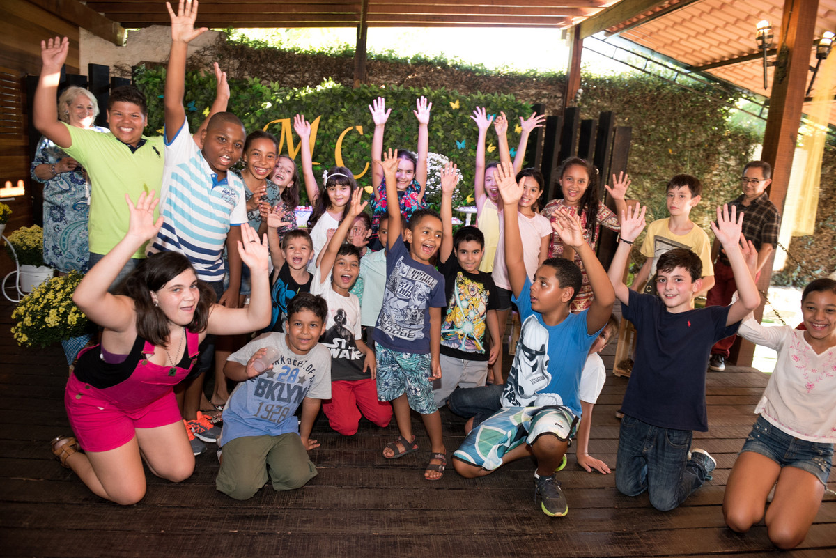 ANIVERSÁRIO TAUBATÉ Maria Clara 10 anos FOTOGRAFO EDUARDO LAZZARINI FOTOGRAFO DE ANIVERSÁRIOS EM TAUBATE SP