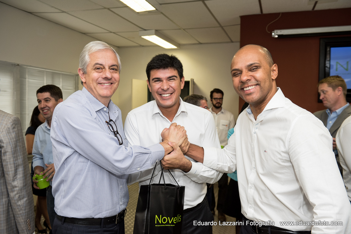 FOTOGRAFIA CORPORATIVA EMPRESARIAL TAUBATE SP Premiação dos Fornecedores Novelis FOTÓGRAFO EDUARDO LAZZARINI