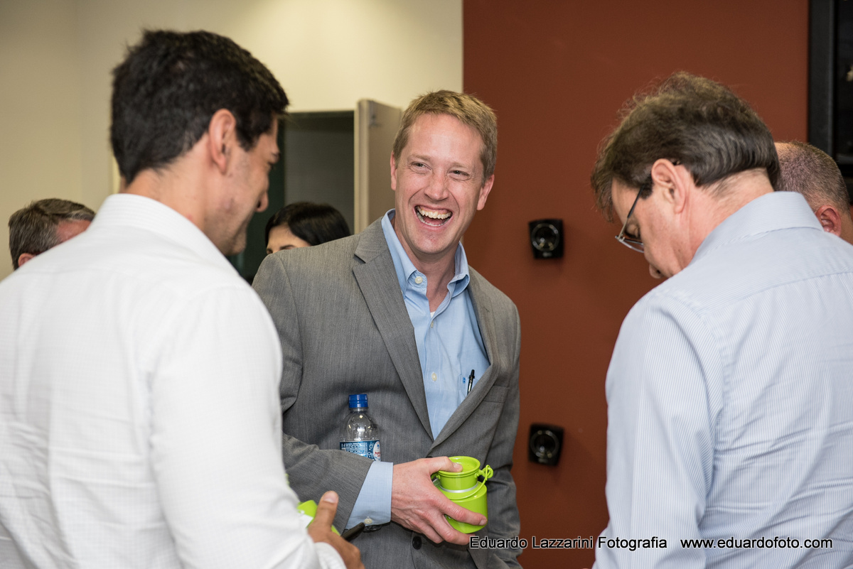 FOTOGRAFIA CORPORATIVA EMPRESARIAL TAUBATE SP Premiação dos Fornecedores Novelis FOTÓGRAFO EDUARDO LAZZARINI