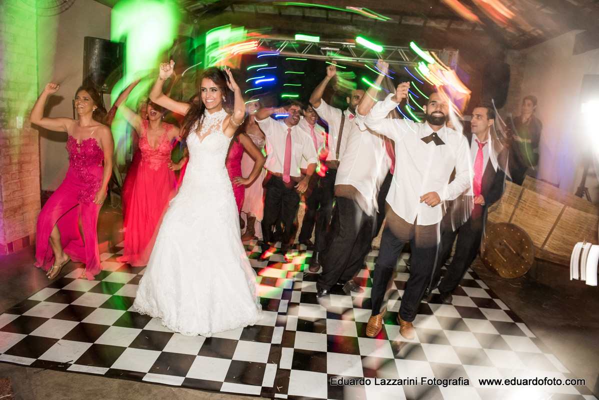 CASAMENTO TAUBATÉ Larissa e Luis Fernando FOTOGRAFO EDUARDO LAZZARINI FOTOGRAFO DE CASAMENTOS EM TAUBATE SP